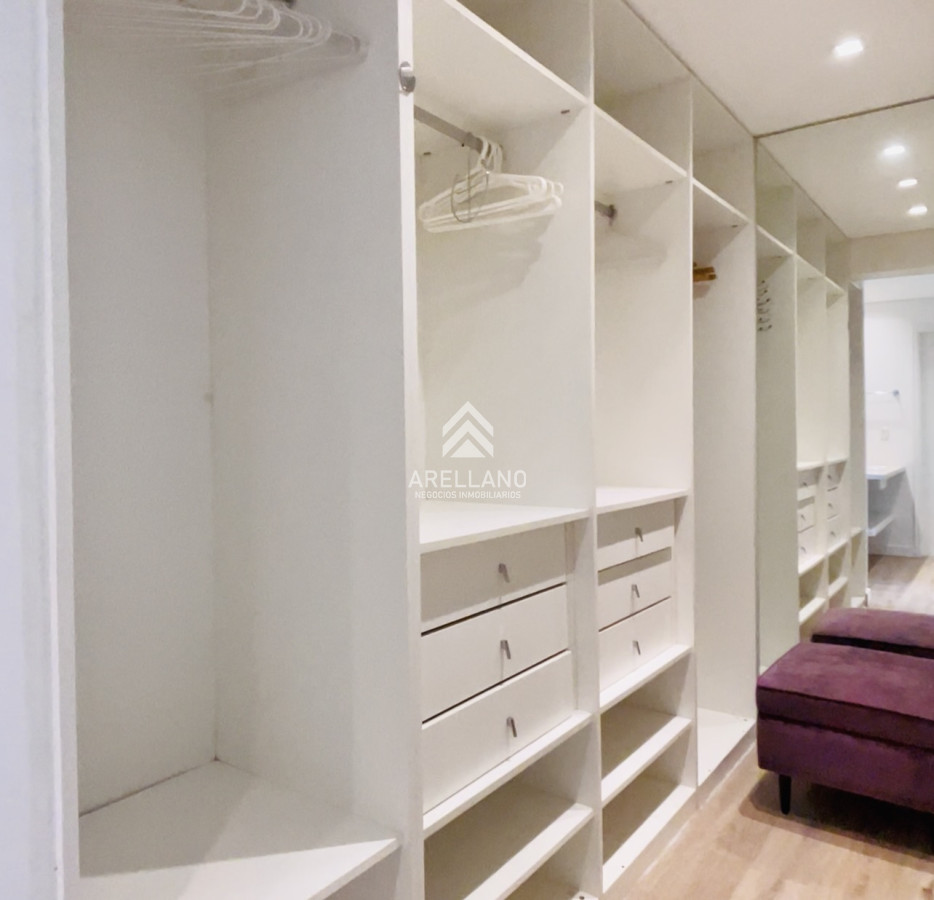 Casa ID.4267 - Venta y alquiler de maravillosa casa de 4 dormitorios en barrio privado, Playa Brava, Punta del Este