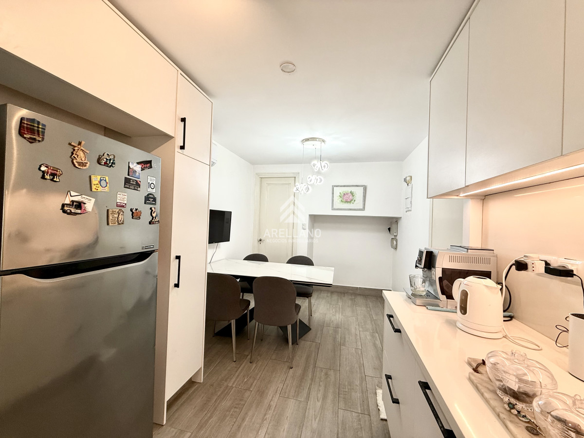 Casa ID.5680 - Alquiler temporal de casa de 3 dormitorios con gran parque en playa mansa, Punta del Este