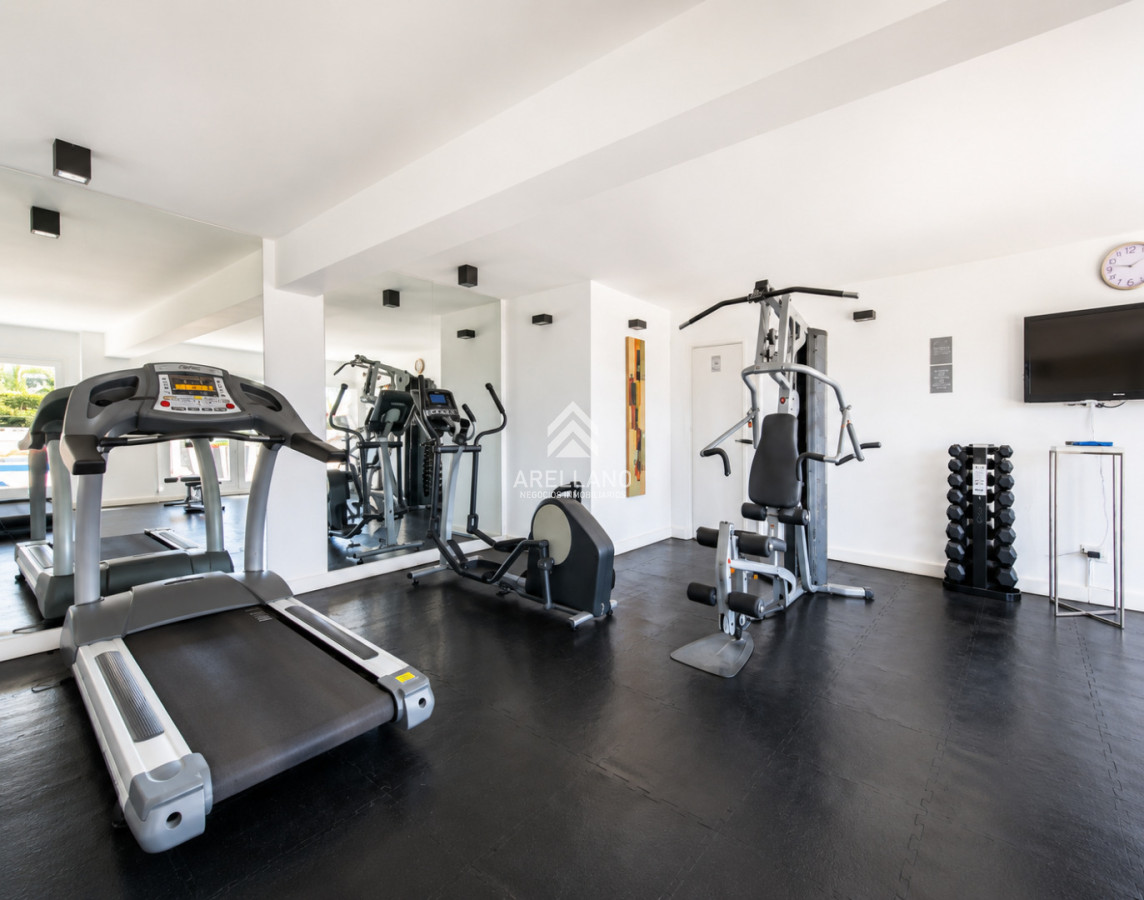 Apartamento ID.4742 - Venta de apartamento de 1 Dormitorio en el corazón de la Península, Punta del Este