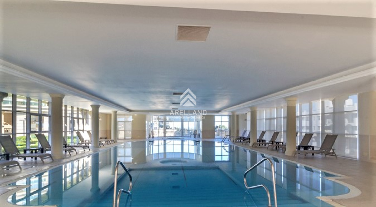 Apartamento ID.6717 - Venta y Alquiler temporario de excelente apartamento en torre Le Jardin de Playa Mansa, Punta del Este