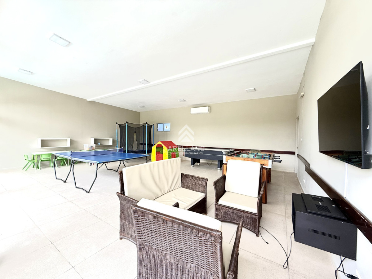 Apartamento ID.6392 - Venta apartamento 4 dormitorios y amplia terraza con parrillero propio 