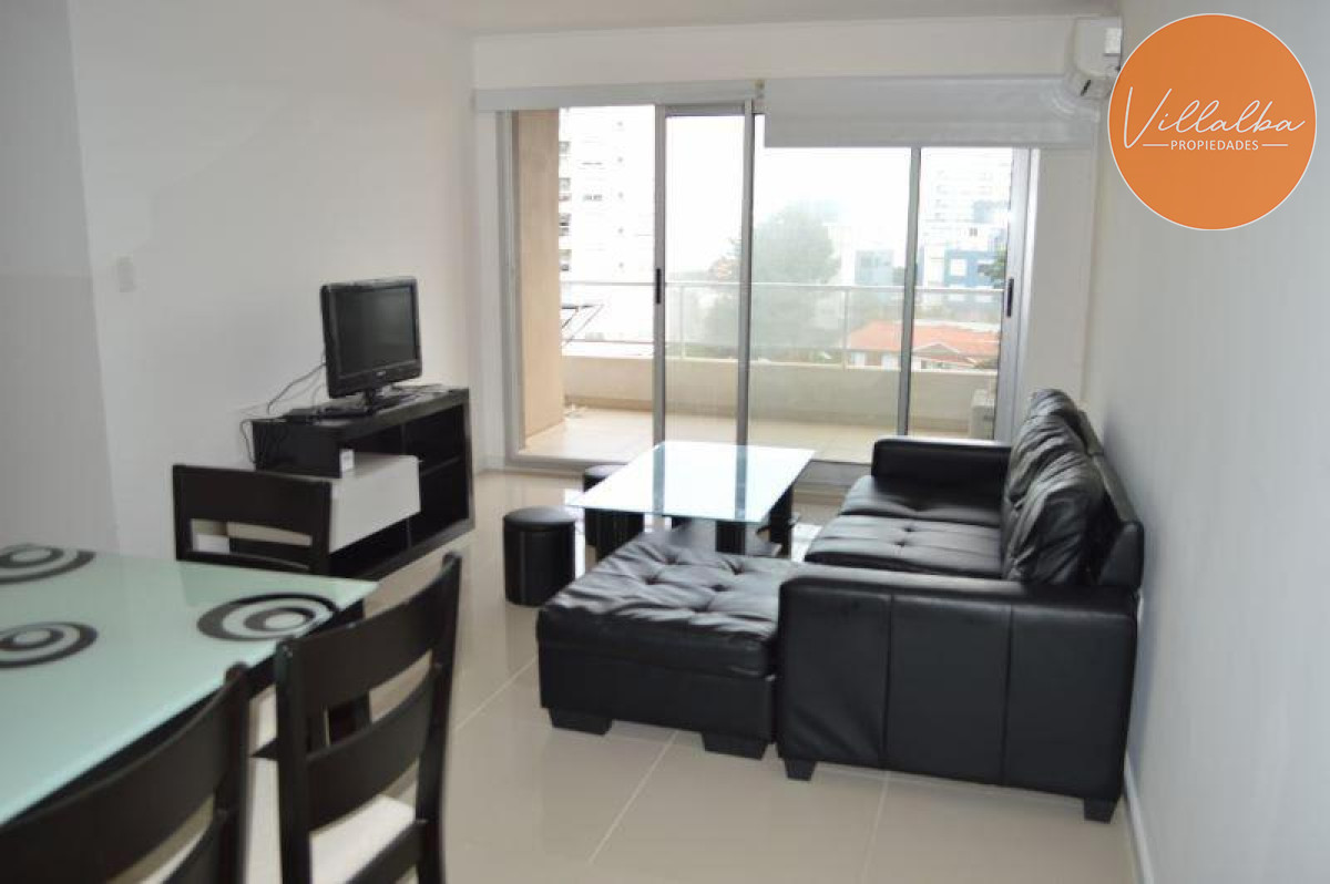 Apartamento ID.1737 - Se vende excelente departamento.