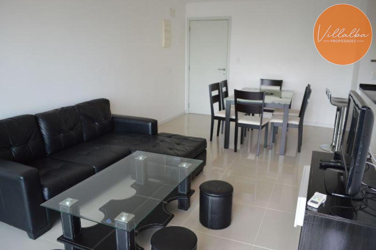 Apartamento ID.1737 - Se vende excelente departamento.