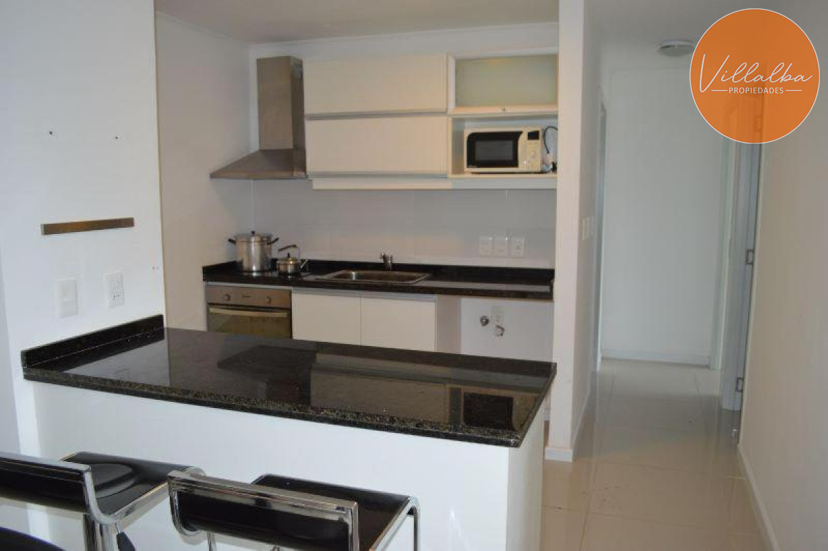 Apartamento ID.1737 - Se vende excelente departamento.