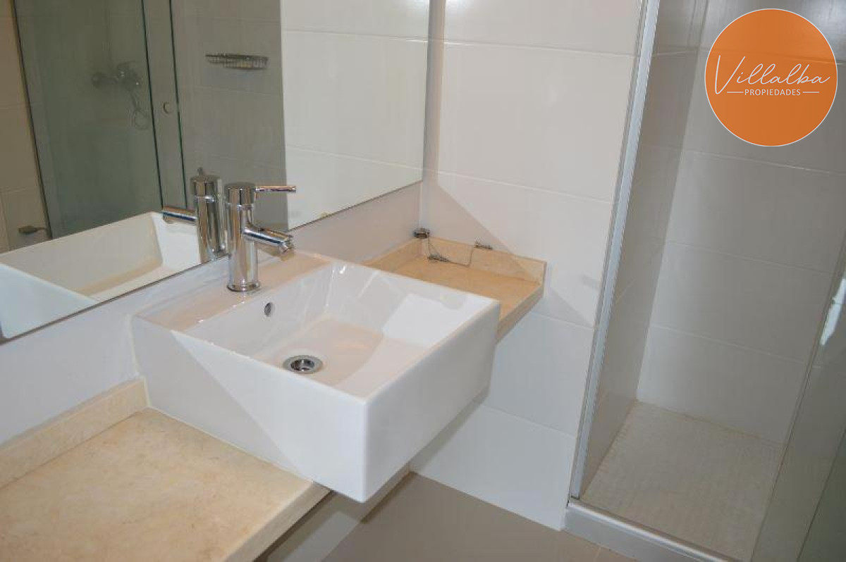 Apartamento ID.1737 - Se vende excelente departamento.