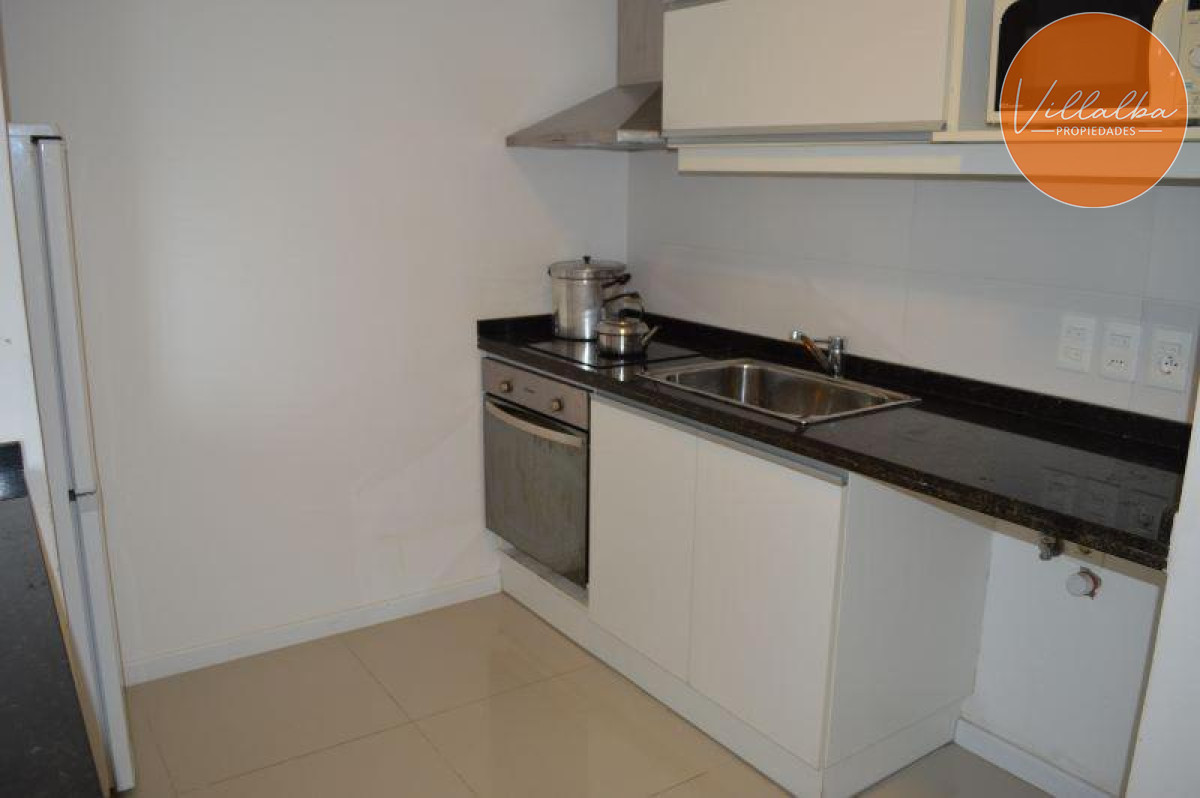 Apartamento ID.1737 - Se vende excelente departamento.