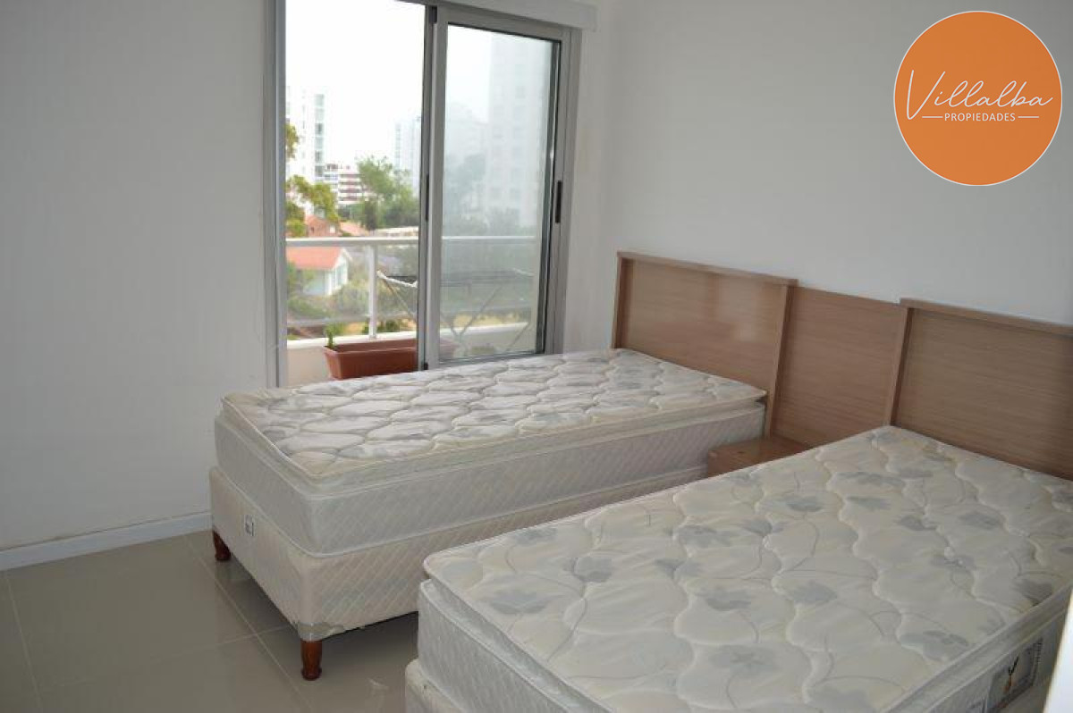 Apartamento ID.1737 - Se vende excelente departamento.