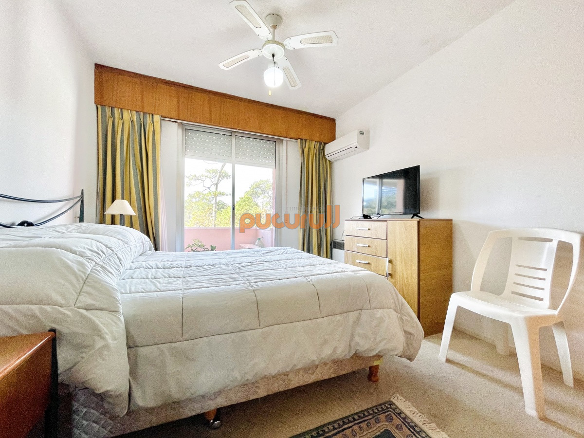 Apartamento ID.1927 - Penthouse de 3 Dormitorios y Terraza Parrillero a metros de Playa Mansa