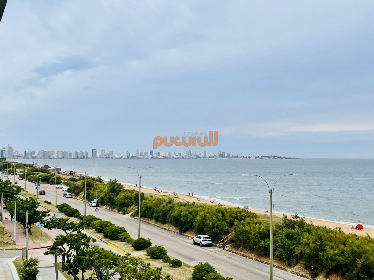 Apartamento ID.1781 - Apartamento de 3 Dormitorios y Parrillero Frente al Mar, Playa Mansa