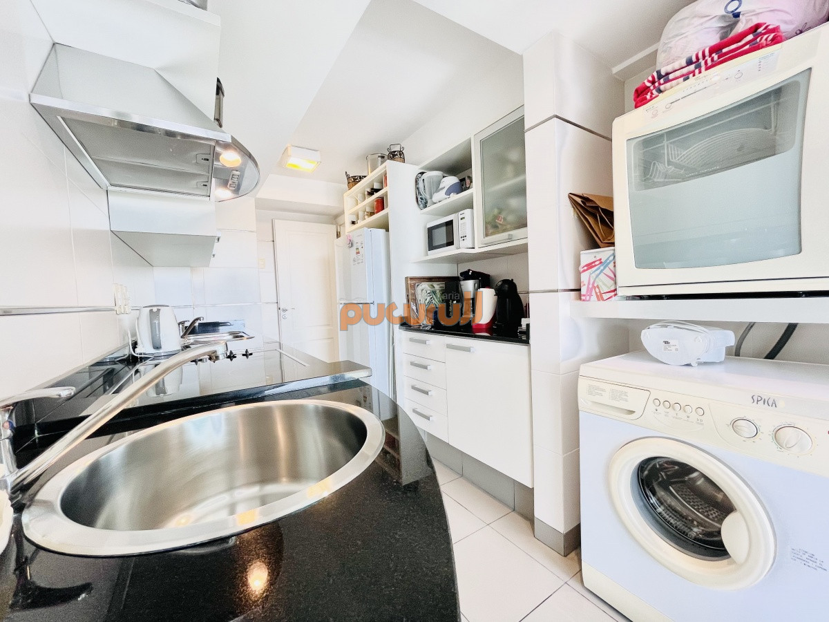 Apartamento ID.2852 - Apartamento de 2 Dormitorios y Parrillero a Pocos Metros de Playa Mansa