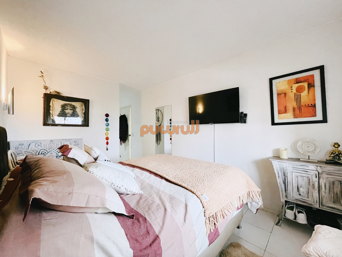Apartamento ID.1925 - Excelente Apartamento de 2 Dormitorios Frente a Los Dedos, Playa Brava Punta del Este
