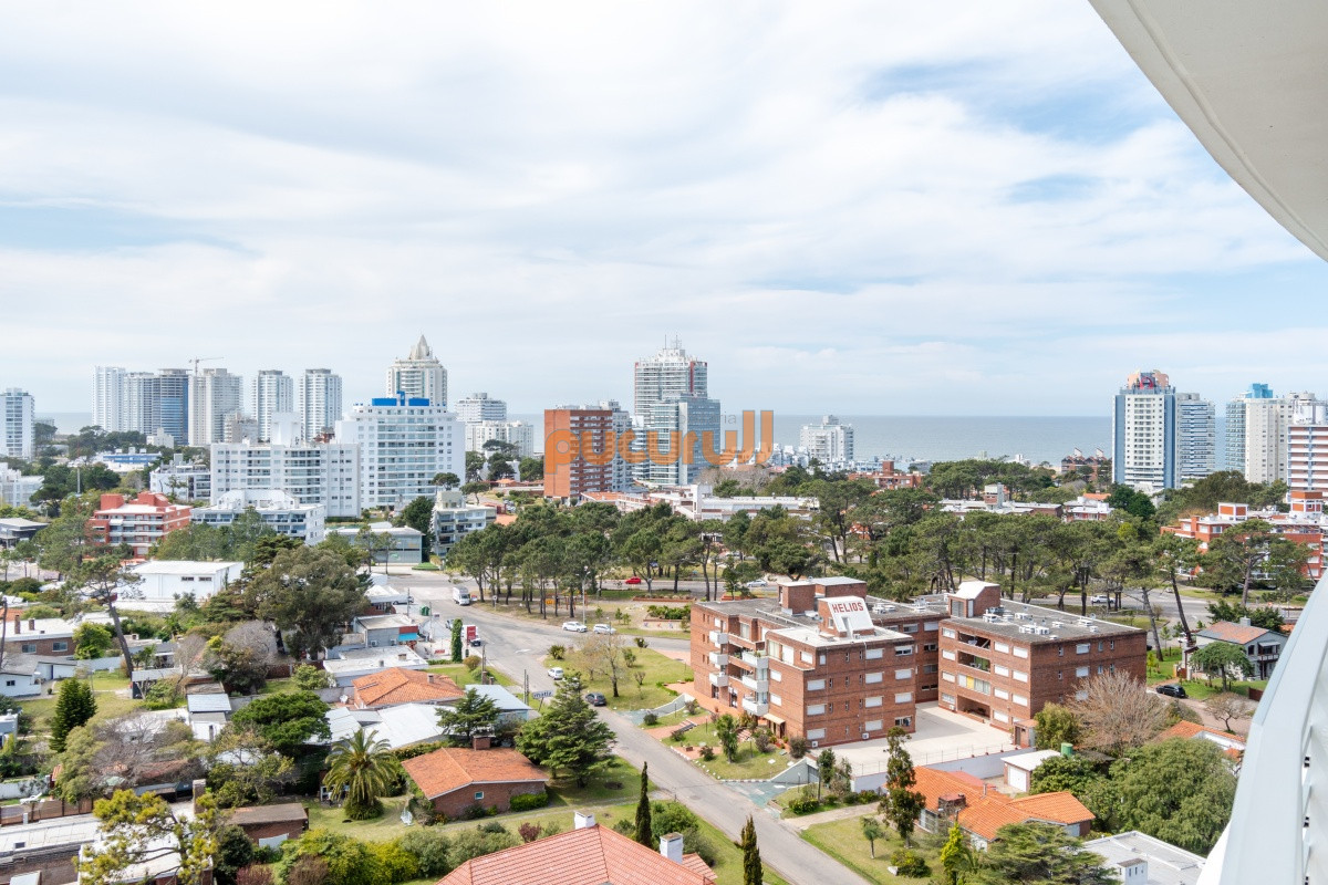 Apartamento ID.1926 - Moderno Apartamento de 2 Dormitorios - Punta del Este