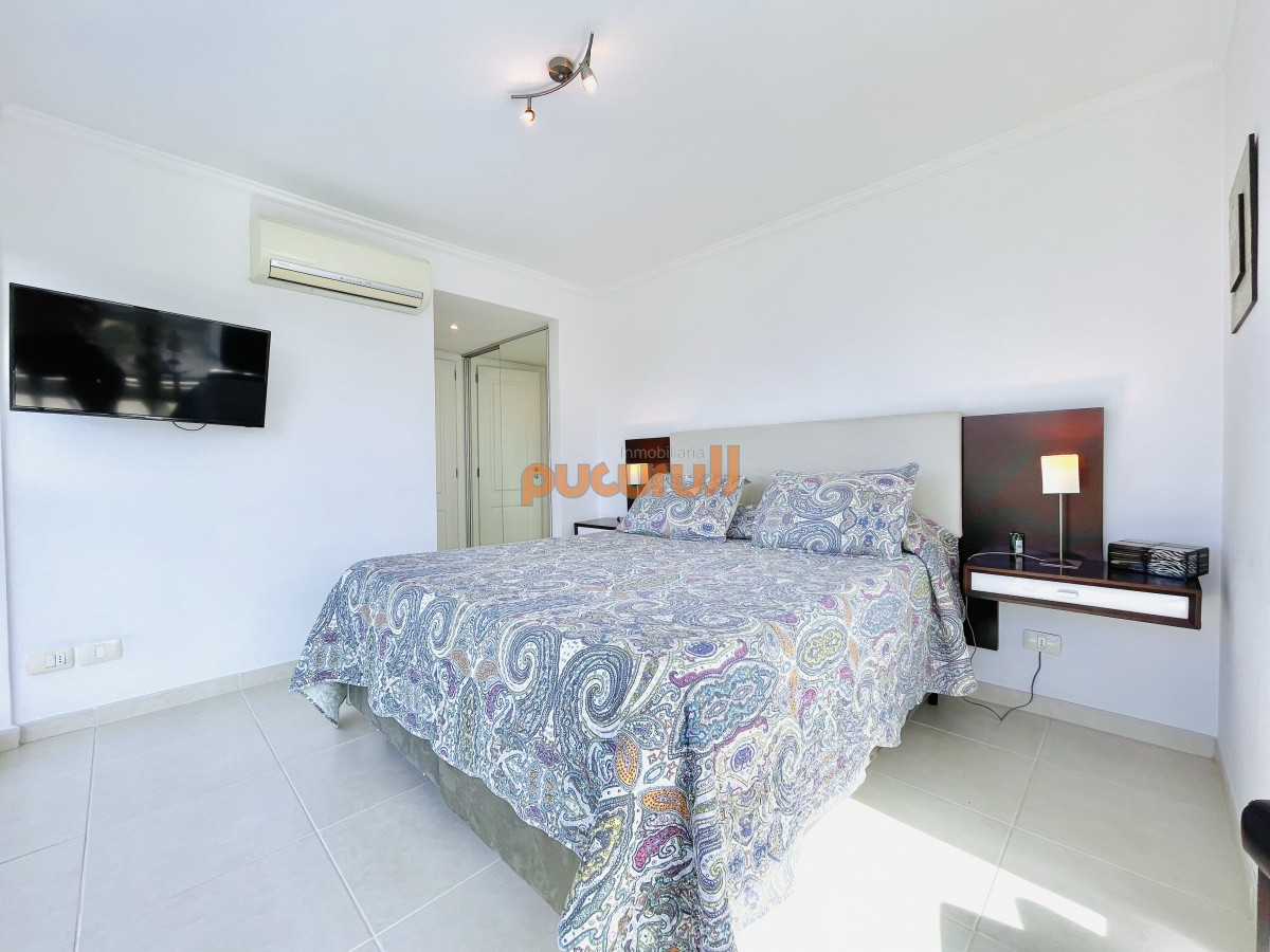 Apartamento ID.2852 - Apartamento de 2 Dormitorios y Parrillero a Pocos Metros de Playa Mansa