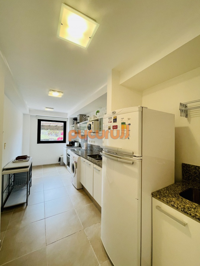 Apartamento ID.1455 - Alquiler temporario de apartamento de dos dormitorios con Parrillero de uso exclusivo en complejo privado de Punta Ballena