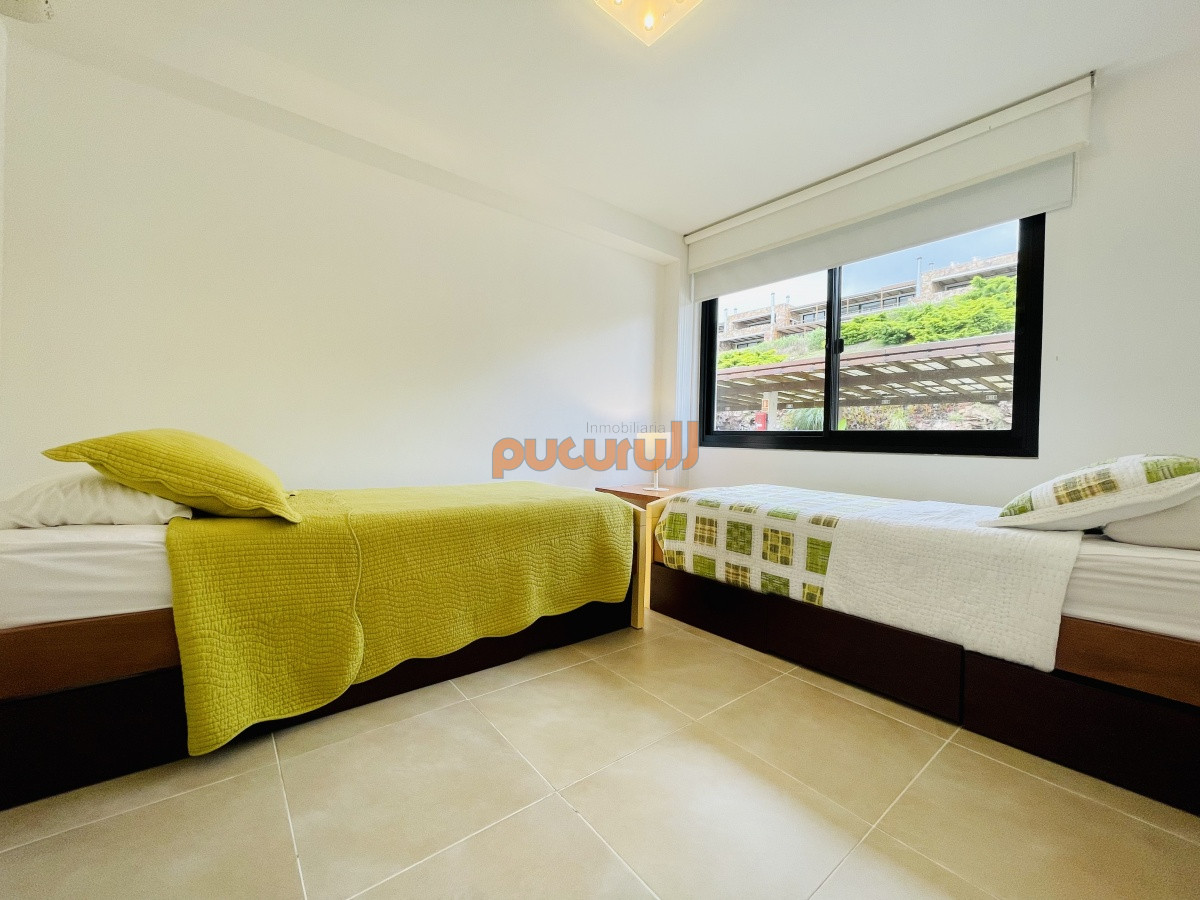 Apartamento ID.1455 - Alquiler temporario de apartamento de dos dormitorios con Parrillero de uso exclusivo en complejo privado de Punta Ballena