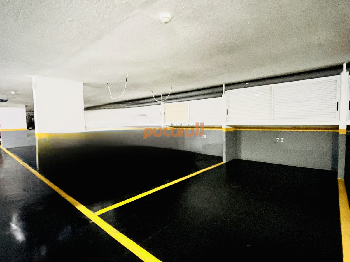 Apartamento ID.1469 - Venta y alquiler temporario de apartamento de tres dormitorios sobre playa Mansa, parada 5