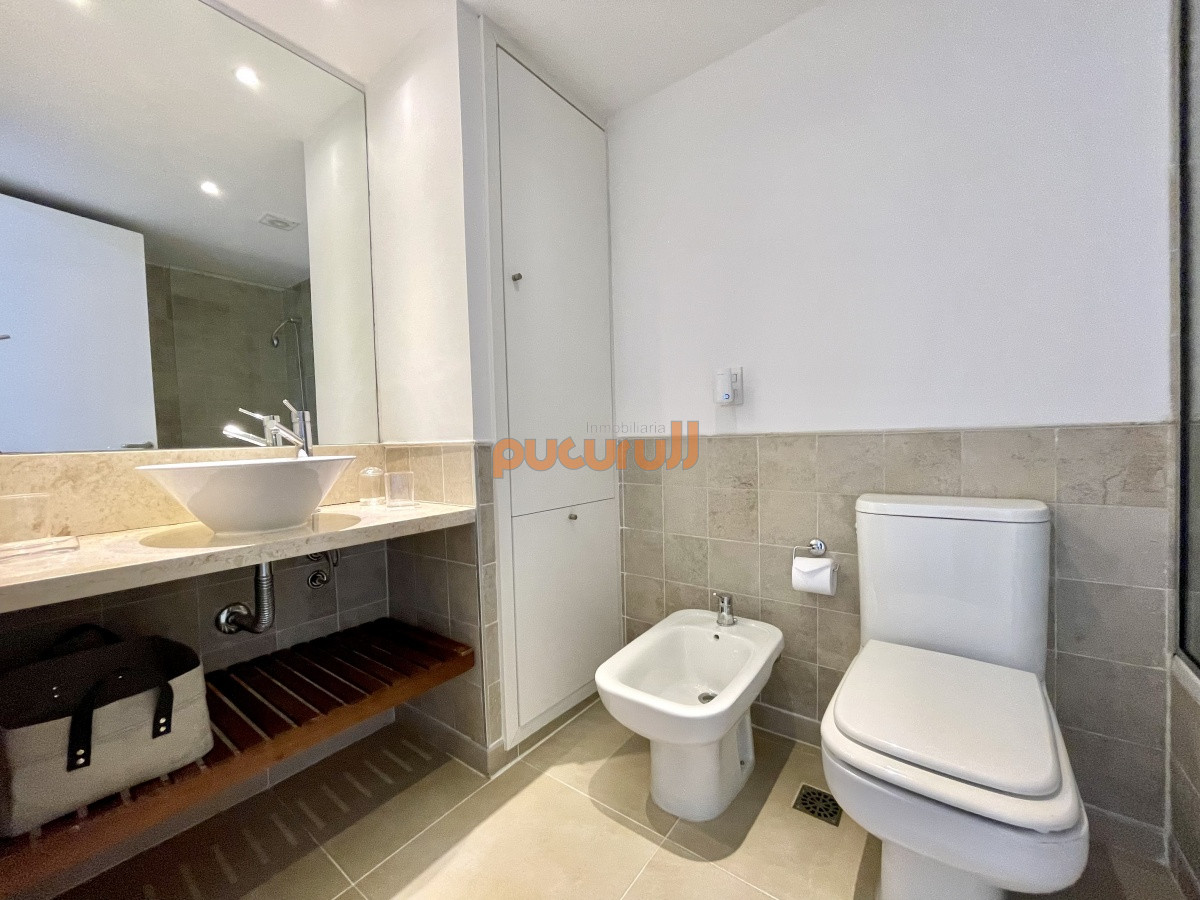 Apartamento ID.1834 - Apartamento de 2 Dormitorios con Parrillero y Vista al Mar en Punta Ballena