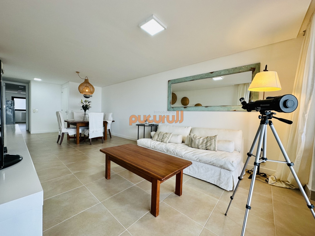 Apartamento ID.1834 - Apartamento de 2 Dormitorios con Parrillero y Vista al Mar en Punta Ballena