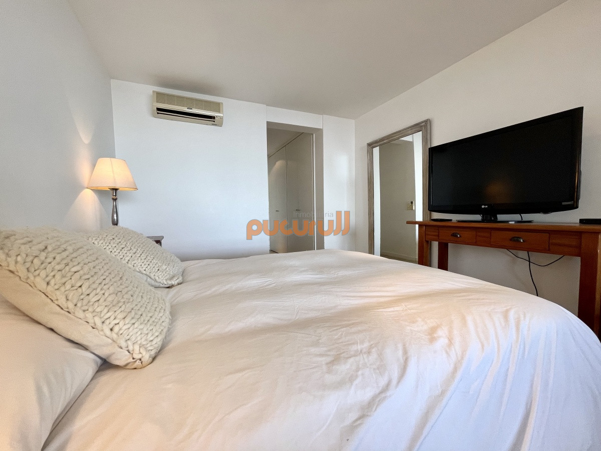 Apartamento ID.1834 - Apartamento de 2 Dormitorios con Parrillero y Vista al Mar en Punta Ballena