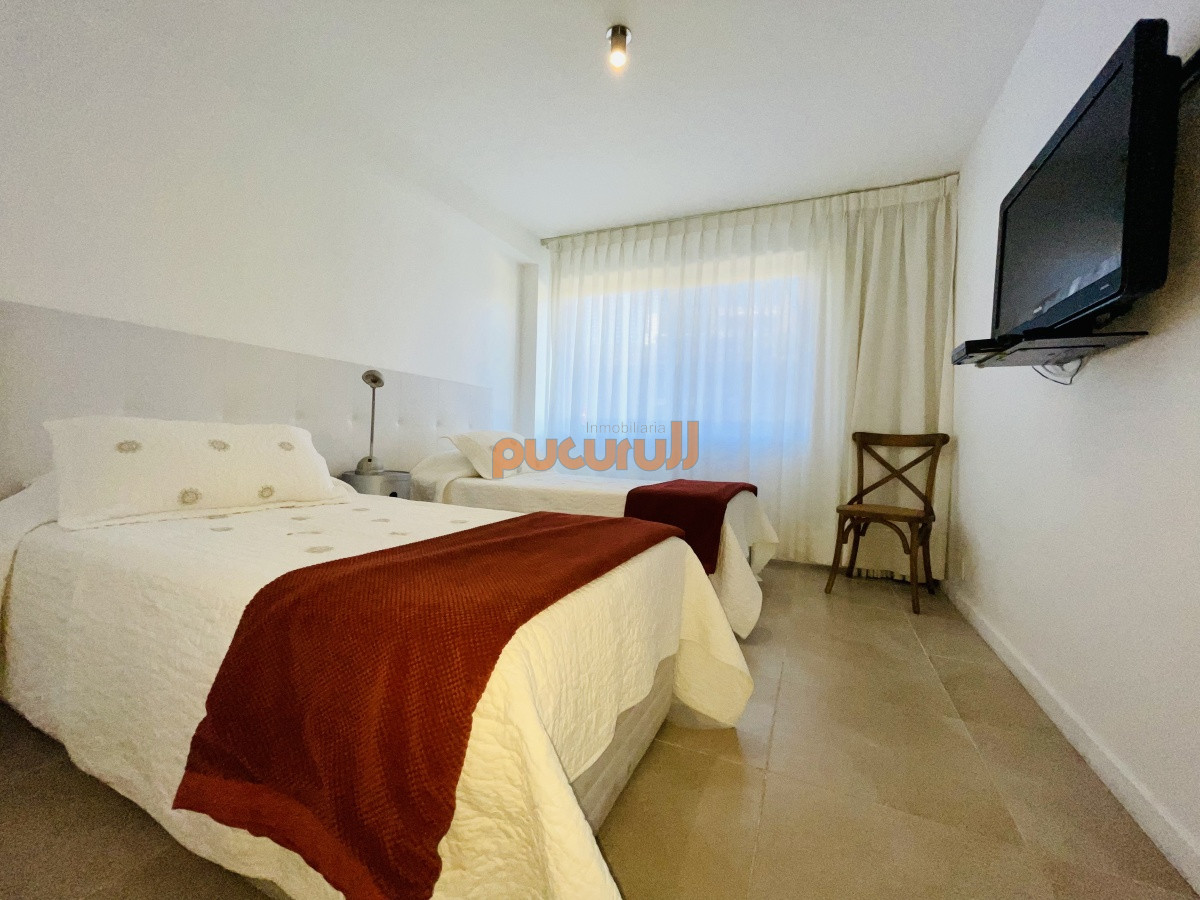 Apartamento ID.1681 - Apartamento de 2 Dormitorios con Vista al Mar y Parrillero en Quartier Punta Ballena