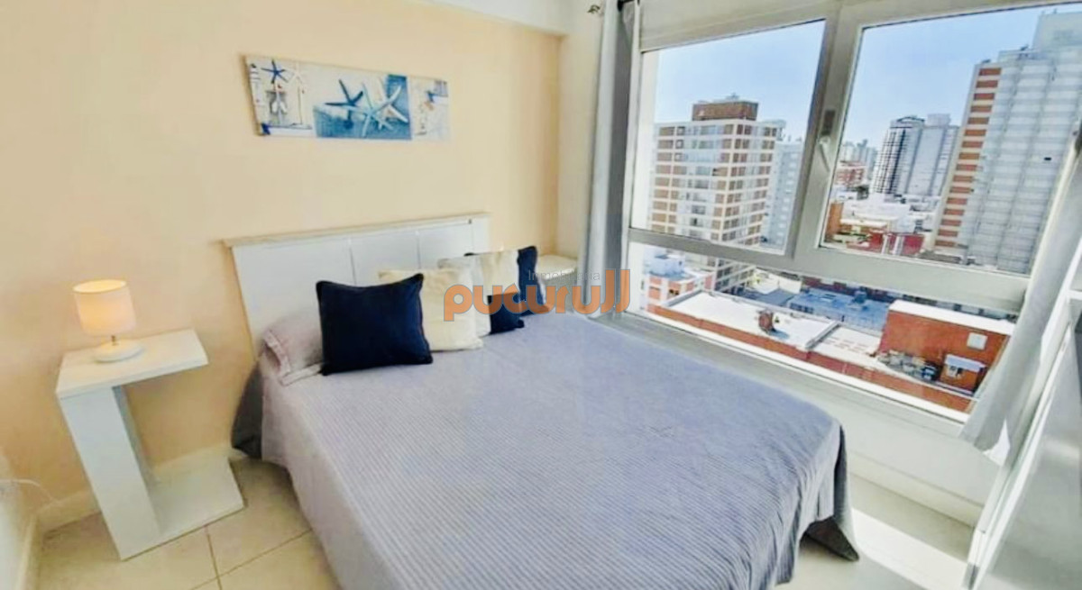 Apartamento ID.2712 - Venta de apartamento de 2 Dormitorios en el corazón de la Península, Torre con servicios