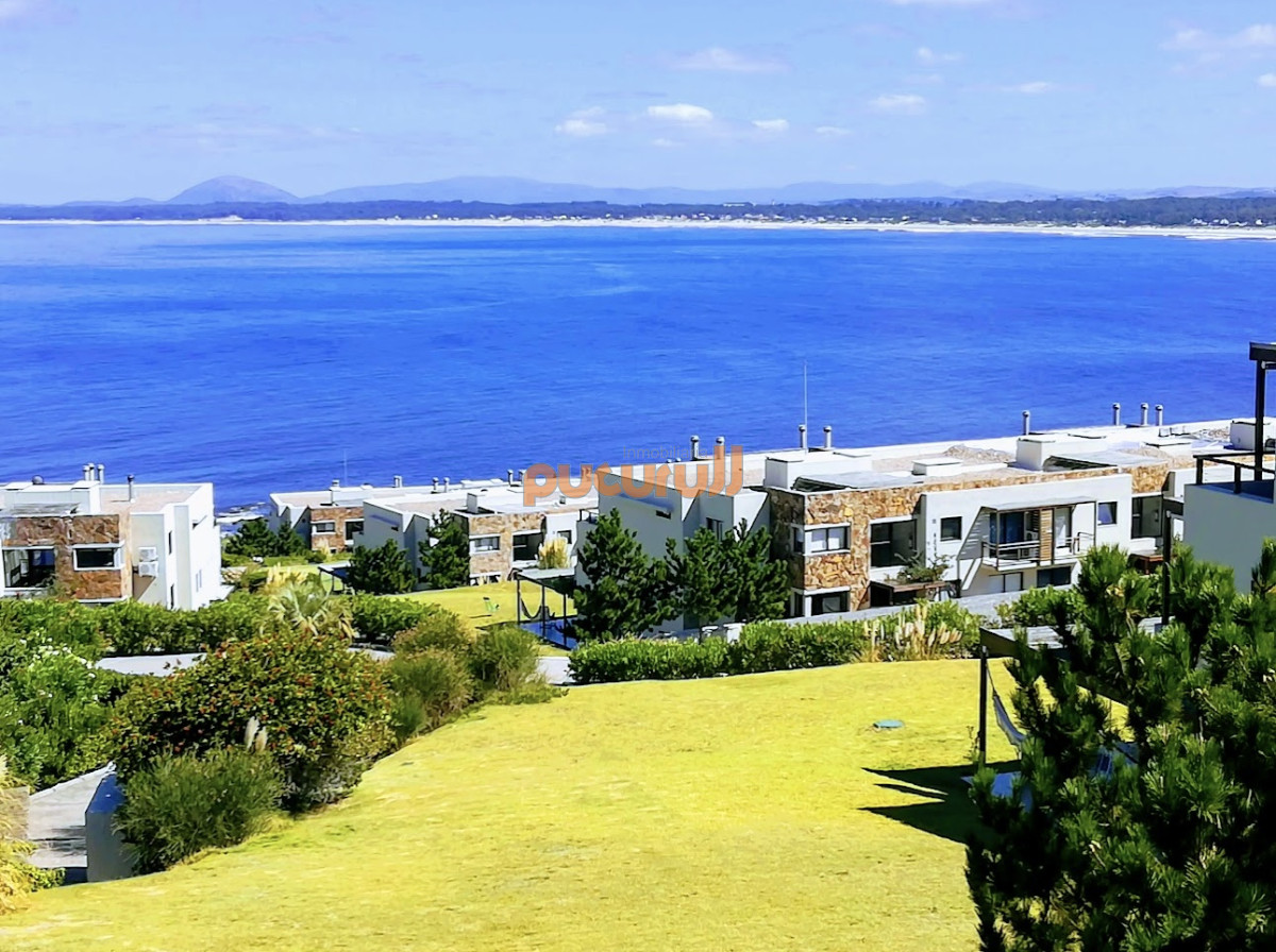 Apartamento ID.2247 - Venta de apartamento de 2 dormitorios con parrillero propio en el Lomo de la Ballena