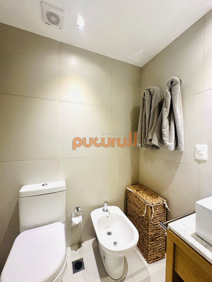 Apartamento ID.2145 - Venta de apartamento de 2 dormitorios y parrillero en la Loma de la Ballena en exlusivo complejo