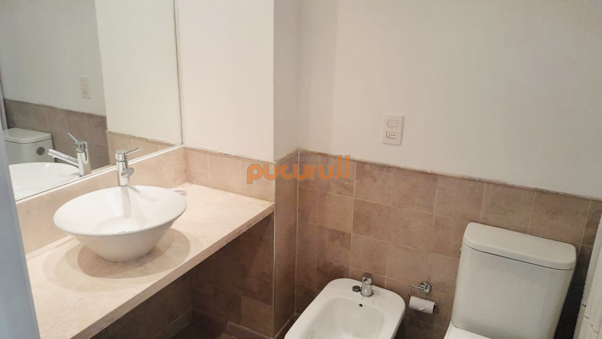 Apartamento ID.2653 - Venta de apartamento de dos dormitorios con dos baños en maravilloso complejo de Punta Ballena 