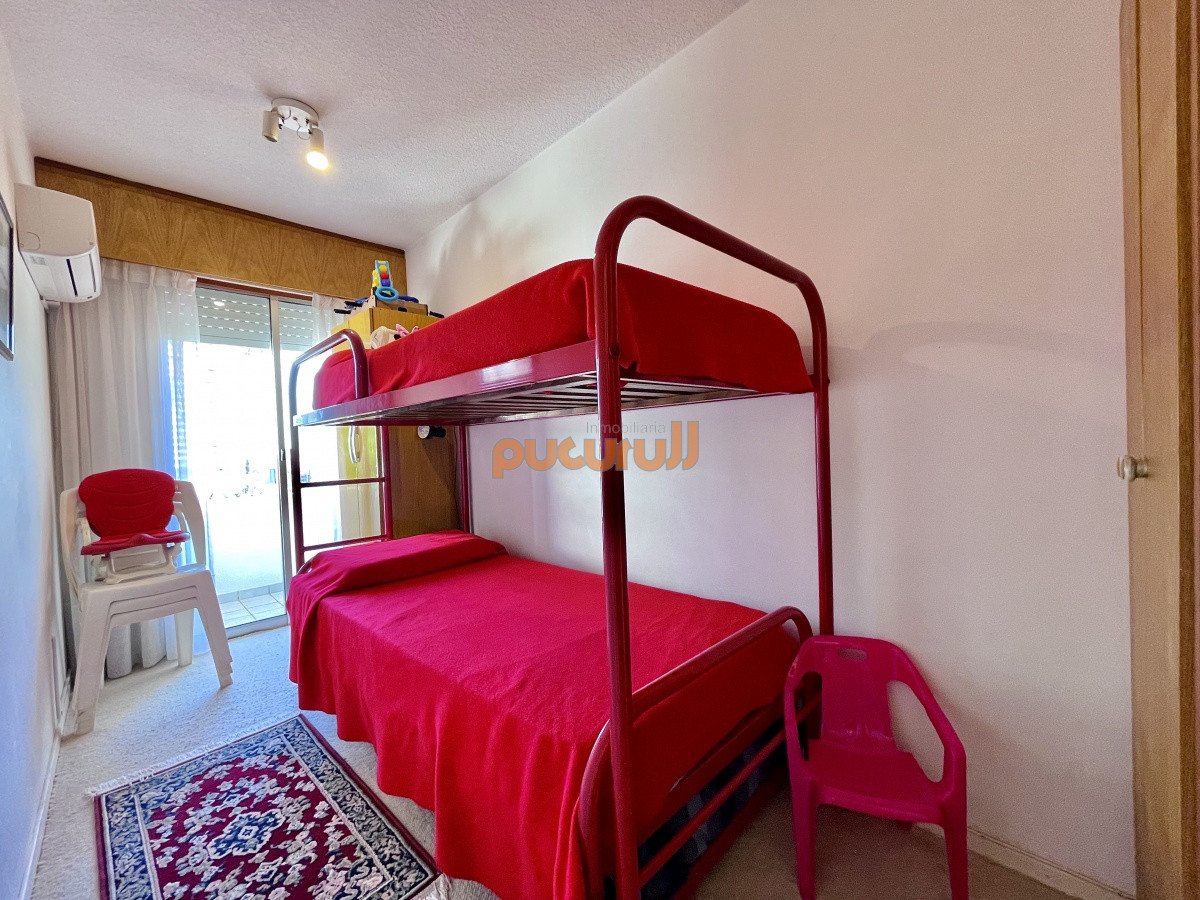 Apartamento ID.1927 - Penthouse de 3 Dormitorios y Terraza Parrillero a metros de Playa Mansa