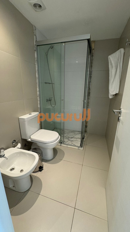 Apartamento ID.1985 - Alquiler temporal de apartamento de 2 dormitorios con parrillero y patio en punta ballena 