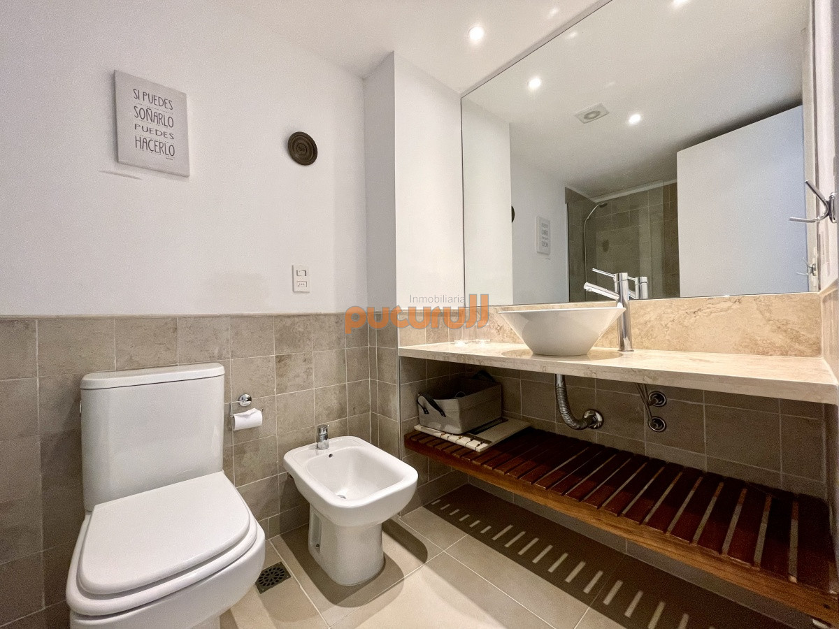 Apartamento ID.1834 - Apartamento de 2 Dormitorios con Parrillero y Vista al Mar en Punta Ballena