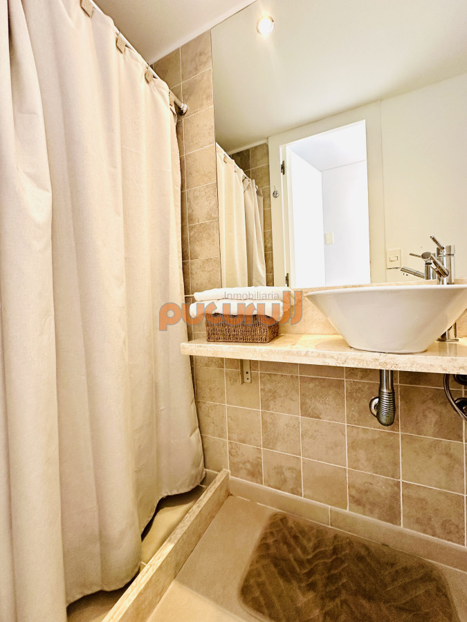 Apartamento ID.2247 - Venta de apartamento de 2 dormitorios con parrillero propio en el Lomo de la Ballena