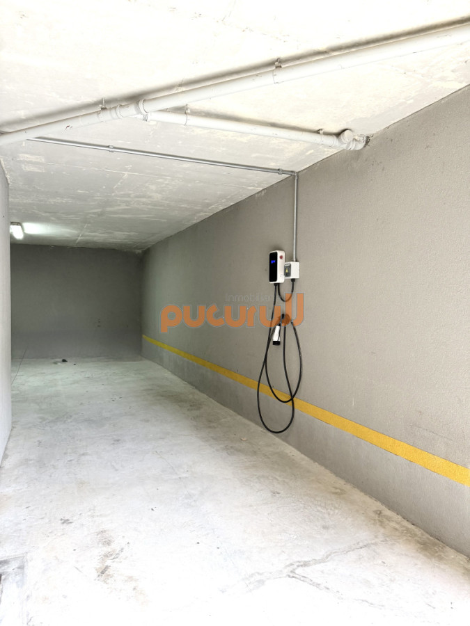 Apartamento ID.2672 - Venta de hermoso departamento de 2 dormitorios más parrillero en Punta Ballena 