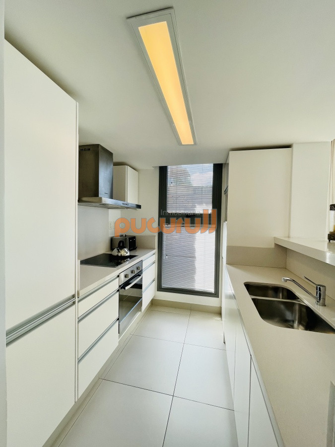 Apartamento ID.2146 - Venta OPORTUNIDAD de exclusivo departamento de tres dormitorios y Parrillero en Punta Ballena