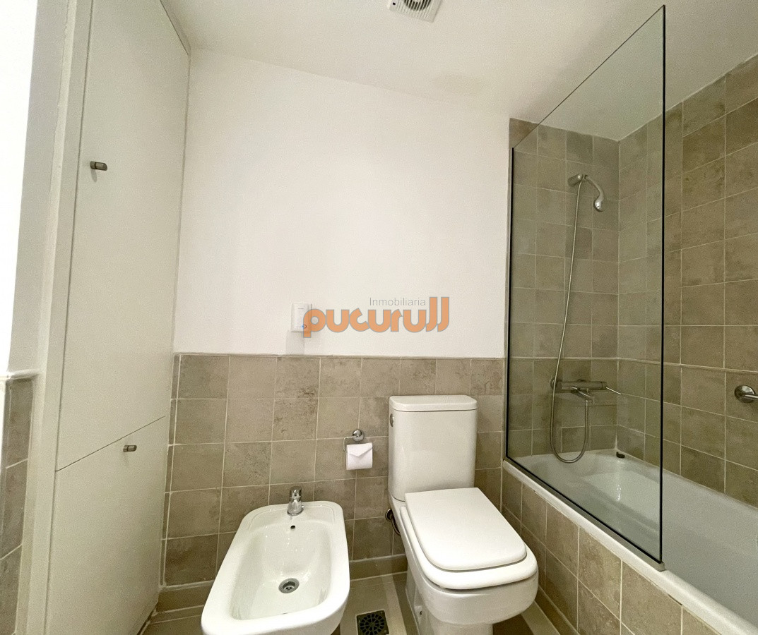 Apartamento ID.1834 - Apartamento de 2 Dormitorios con Parrillero y Vista al Mar en Punta Ballena