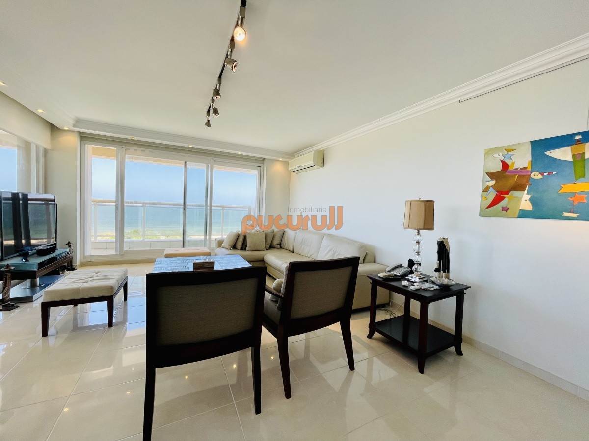 Apartamento ID.1593 - Alquiler temporario de excelente apartamento en torre Le Jardin de Playa Mansa, Punta del Este