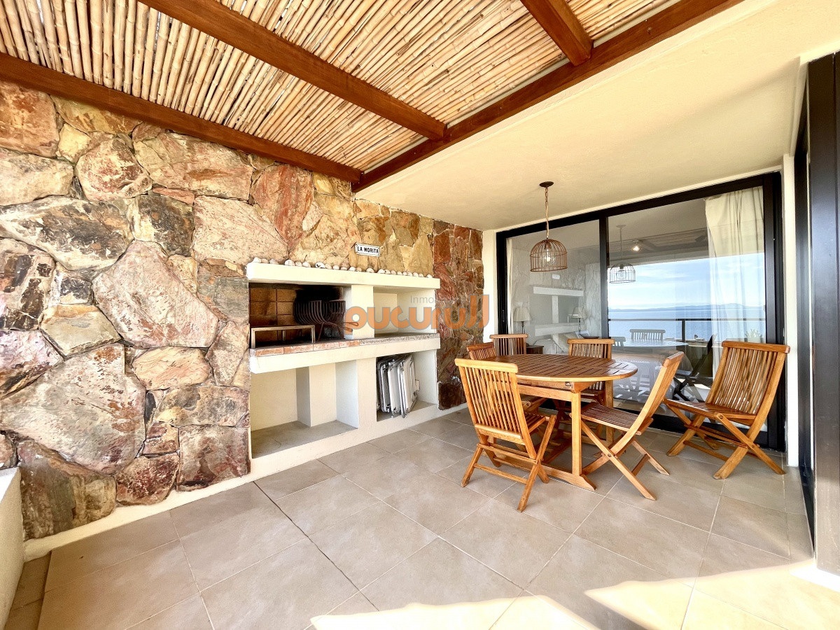 Apartamento ID.1834 - Apartamento de 2 Dormitorios con Parrillero y Vista al Mar en Punta Ballena