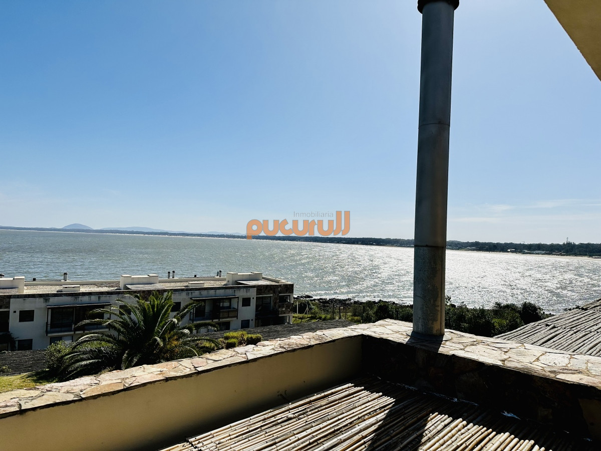 Apartamento ID.1723 - Venta de fabuloso apartamento de dormitorio y medio con dos baños en Punta Ballena