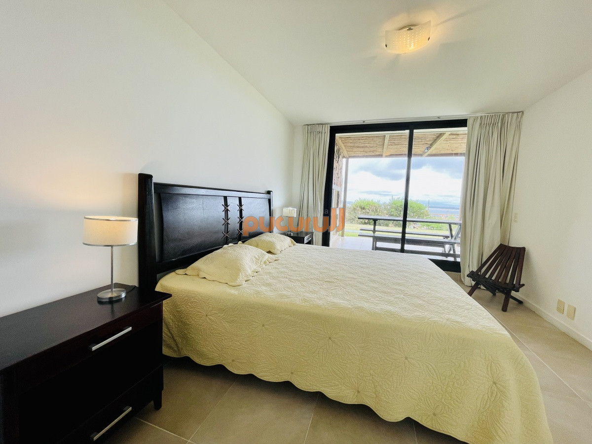 Apartamento ID.1981 - Alquiler temporario de apartamento de un dormitorio con parrillero y jardín, Punta Ballena