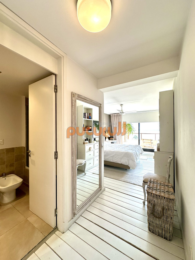 Apartamento ID.2255 - Alquiler temporario de magnífico apartamento de 3 dormitorios más dependencia en Punta Ballena 