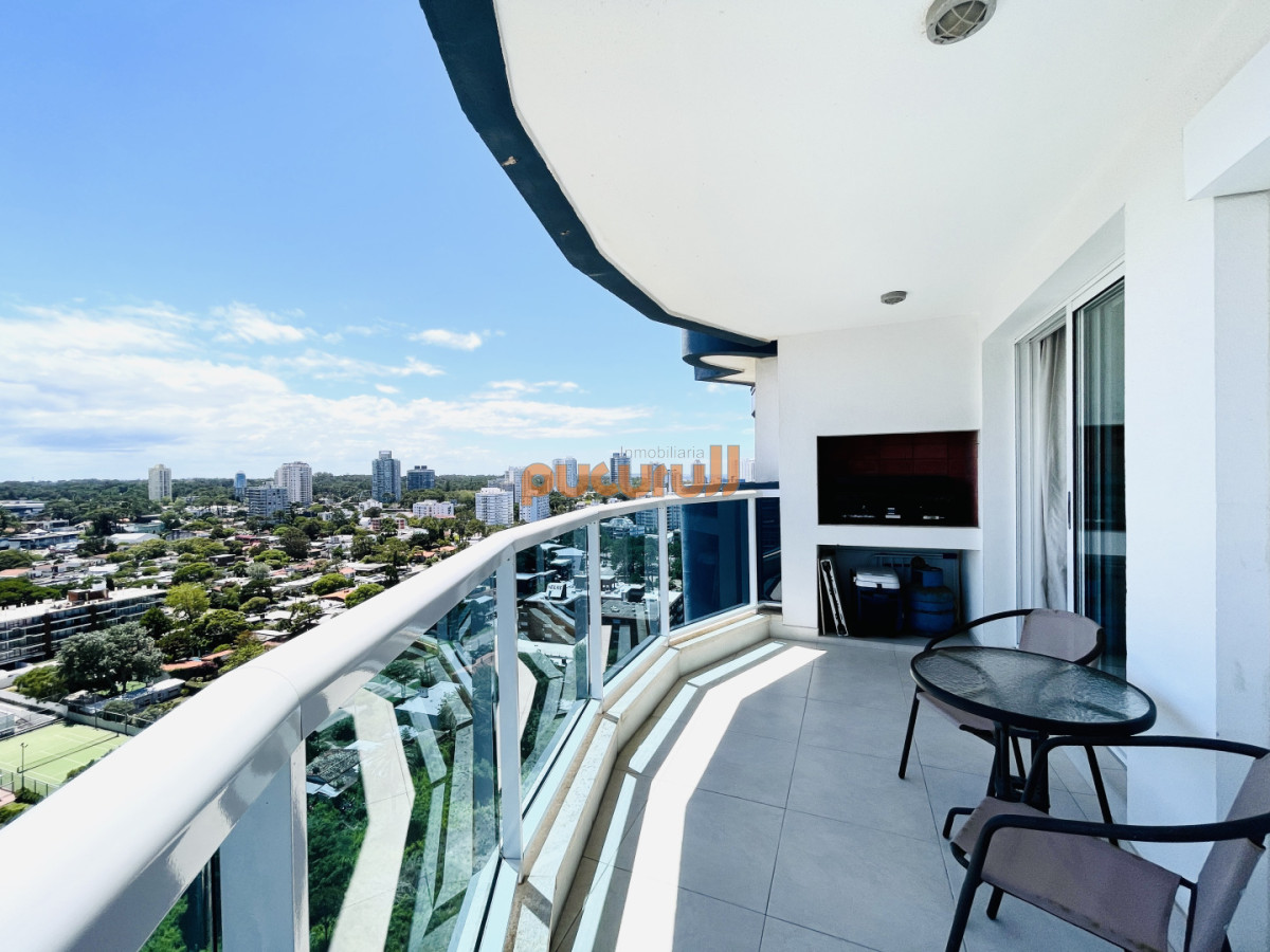 Apartamento ID.2715 - Moderno Apartamento de 2 Dormitorios en Venta, Playa Mansa 