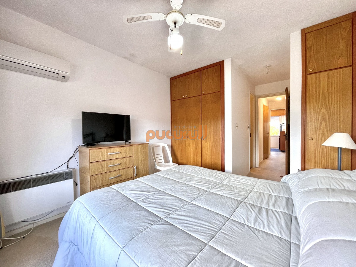 Apartamento ID.1927 - Penthouse de 3 Dormitorios y Terraza Parrillero a metros de Playa Mansa