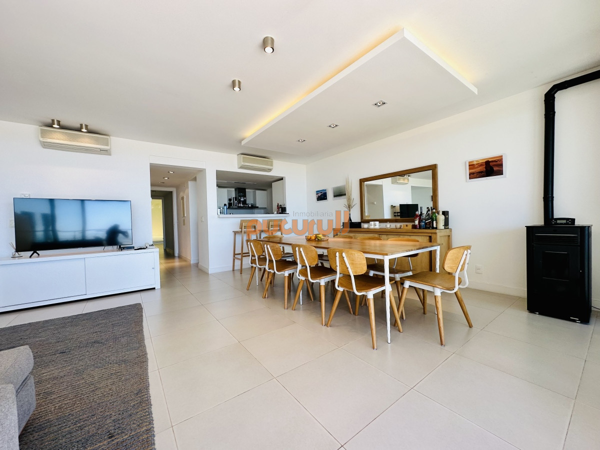 Apartamento ID.1986 - Alquiler temporario de apartamento moderno de dos dormitorios con parrillero en Punta Ballena
