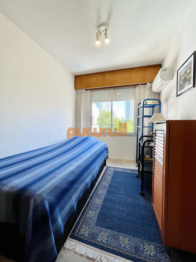 Apartamento ID.1927 - Penthouse de 3 Dormitorios y Terraza Parrillero a metros de Playa Mansa