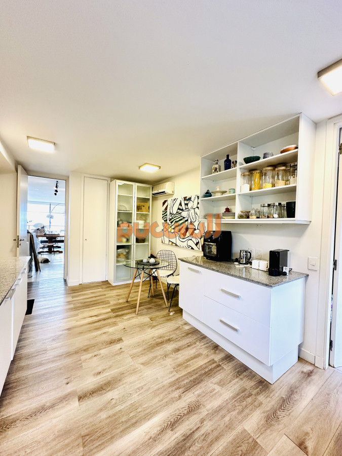 Apartamento ID.2255 - Alquiler temporario de magnífico apartamento de 3 dormitorios más dependencia en Punta Ballena 