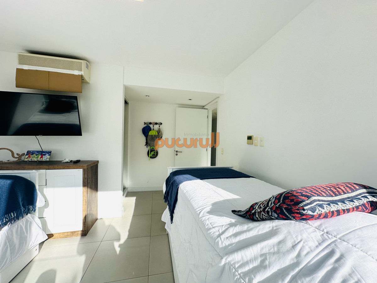 Apartamento ID.2145 - Venta de apartamento de 2 dormitorios y parrillero en la Loma de la Ballena en exlusivo complejo