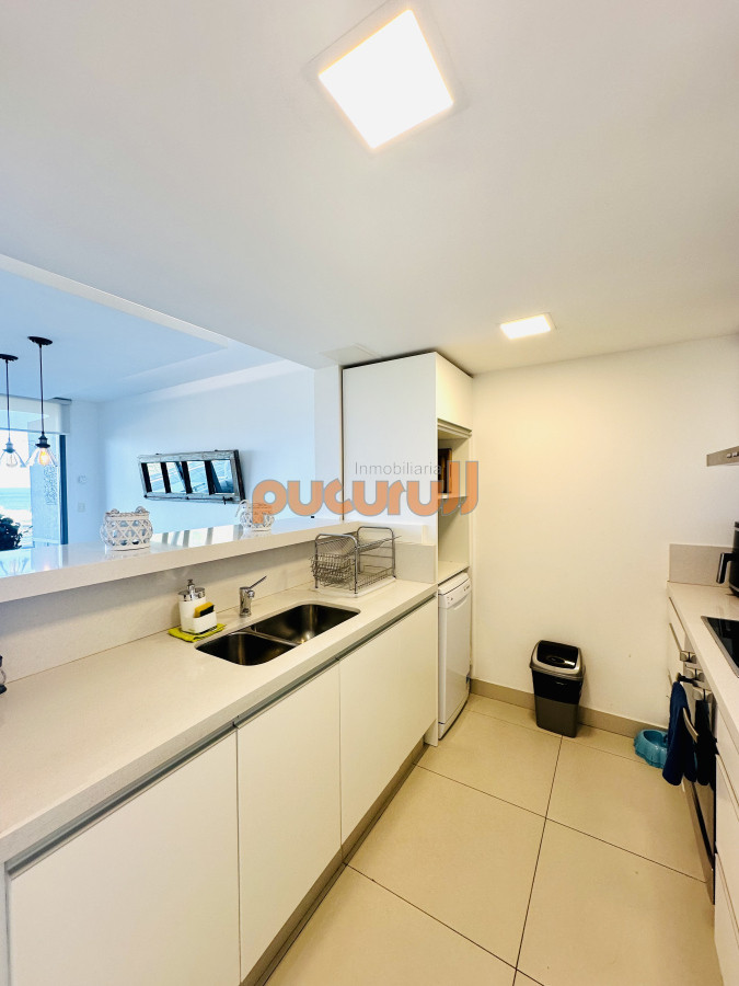 Apartamento ID.2145 - Venta de apartamento de 2 dormitorios y parrillero en la Loma de la Ballena en exlusivo complejo