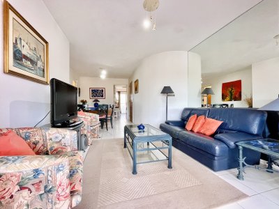 Penthouse de 3 Dormitorios y Terraza Parrillero a metros de Playa Mansa
