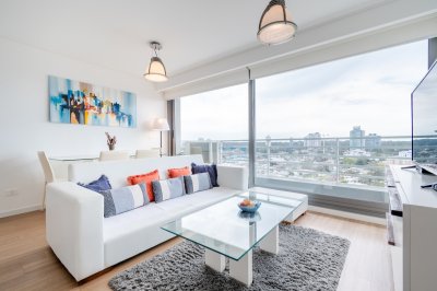 Moderno Apartamento de 2 Dormitorios - Punta del Este