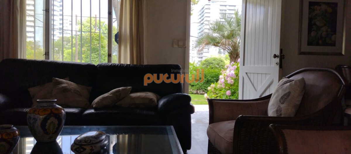 Casa ID.2678 - Casa de 3 Dormitorios más Dependencia y Piscina, en Aidy Grill Punta del Este, Ubicada a pasos del Mar